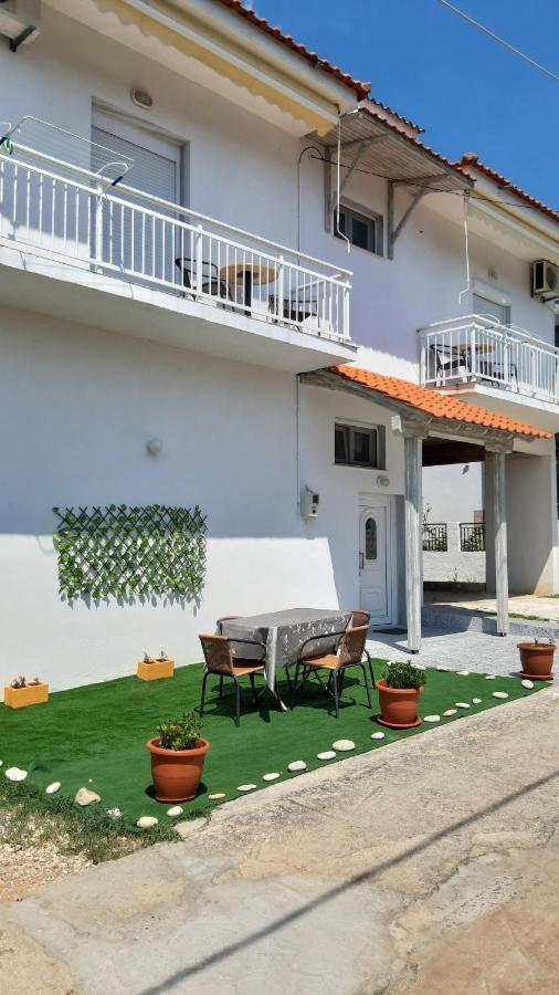 Studios Anastasios Potos Luaran gambar